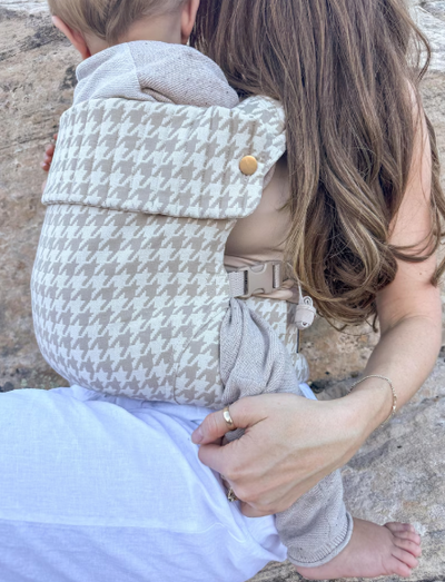 Ergonomic Houndstooth Baby Carrier